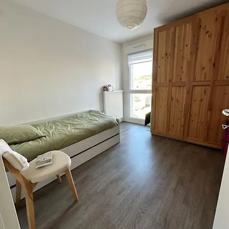 Location Chambre Lumineuse Apartment